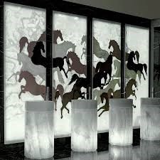 Marmo intarsiato retroilluminato